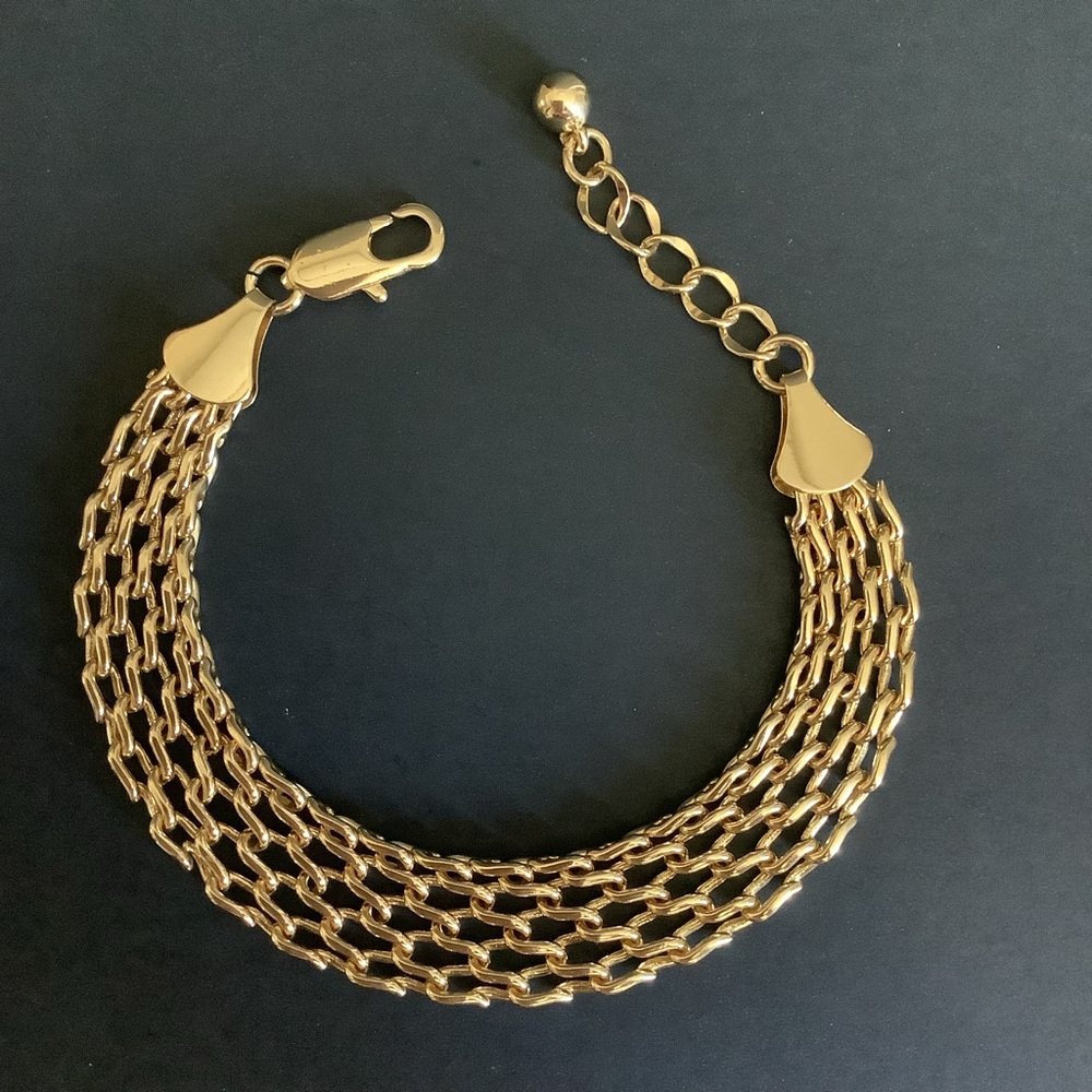 14KT gold plated bracelet.